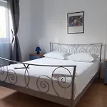 Apartamento By The Sea Arbanija, Ciovo - 16117 *