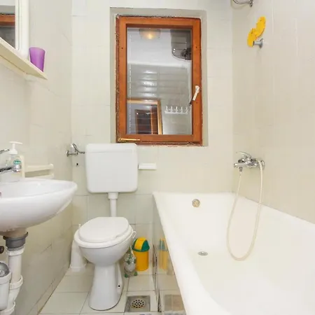 Apartman By The Sea Arbanija, Ciovo - 16117